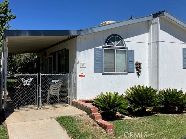 1030 E Avenue S 38