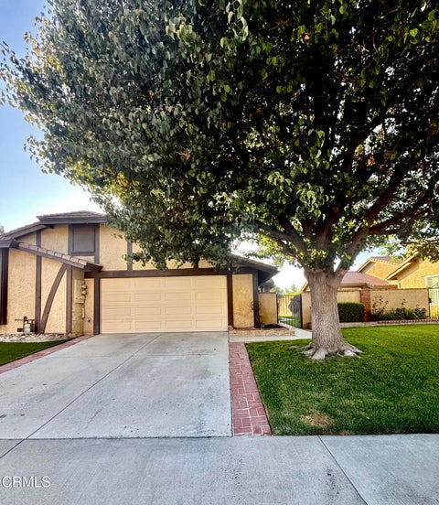 Photo of 26019 Palomita Drive, Valencia, CA 91355 (MLS # V1-37161)