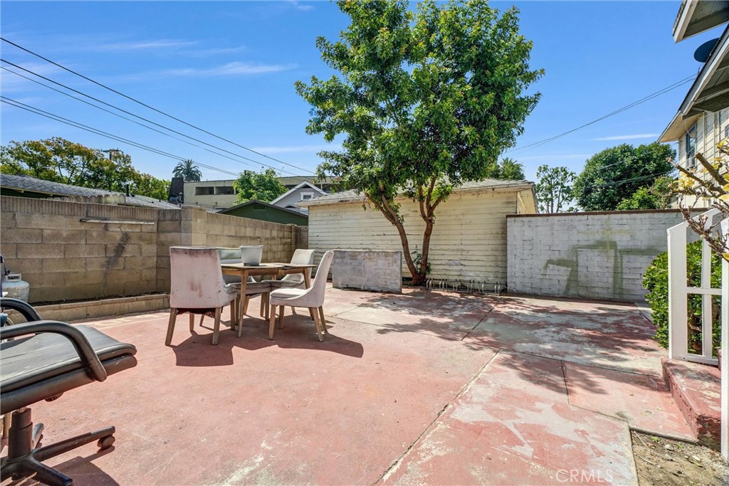 831 French Street