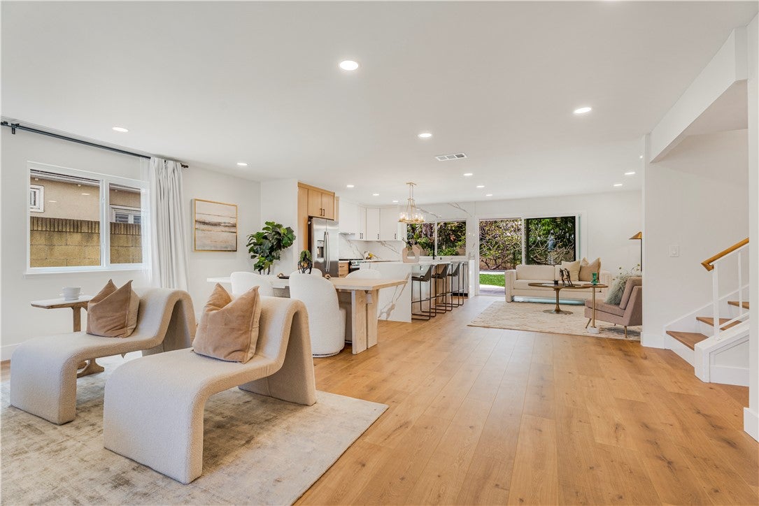 9631 Indian Wells CIR, Huntington Beach CA 92646