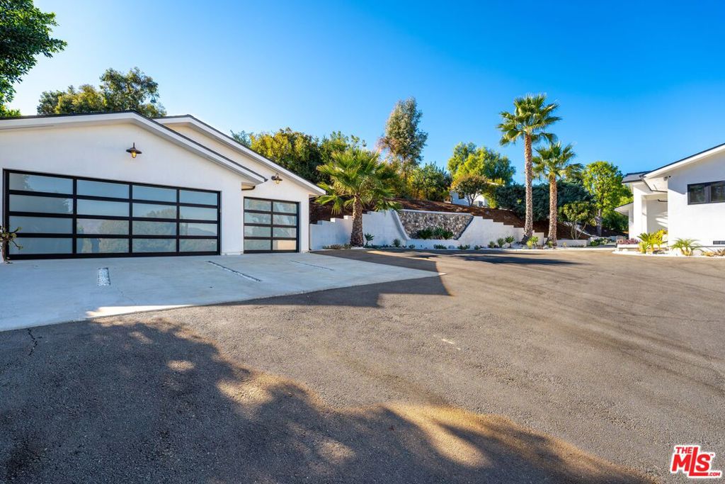 19536 Wells Drive