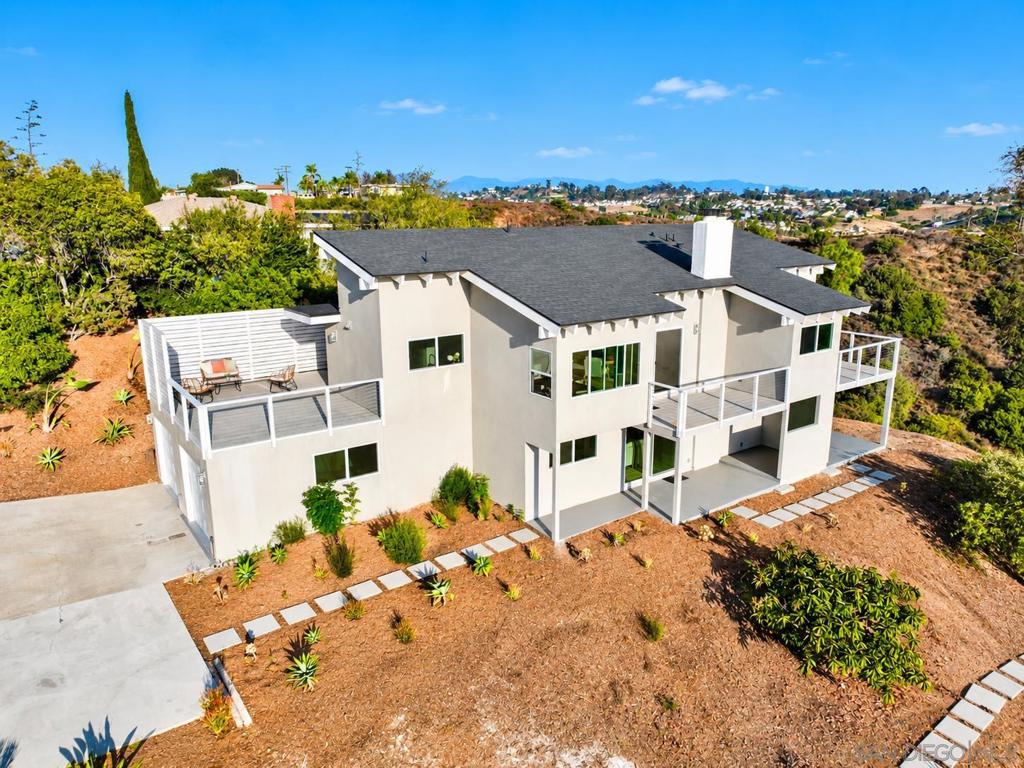 700 Selma Pl Pl, San Diego CA 92114