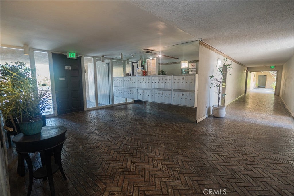 335 N Adams Street N 112
