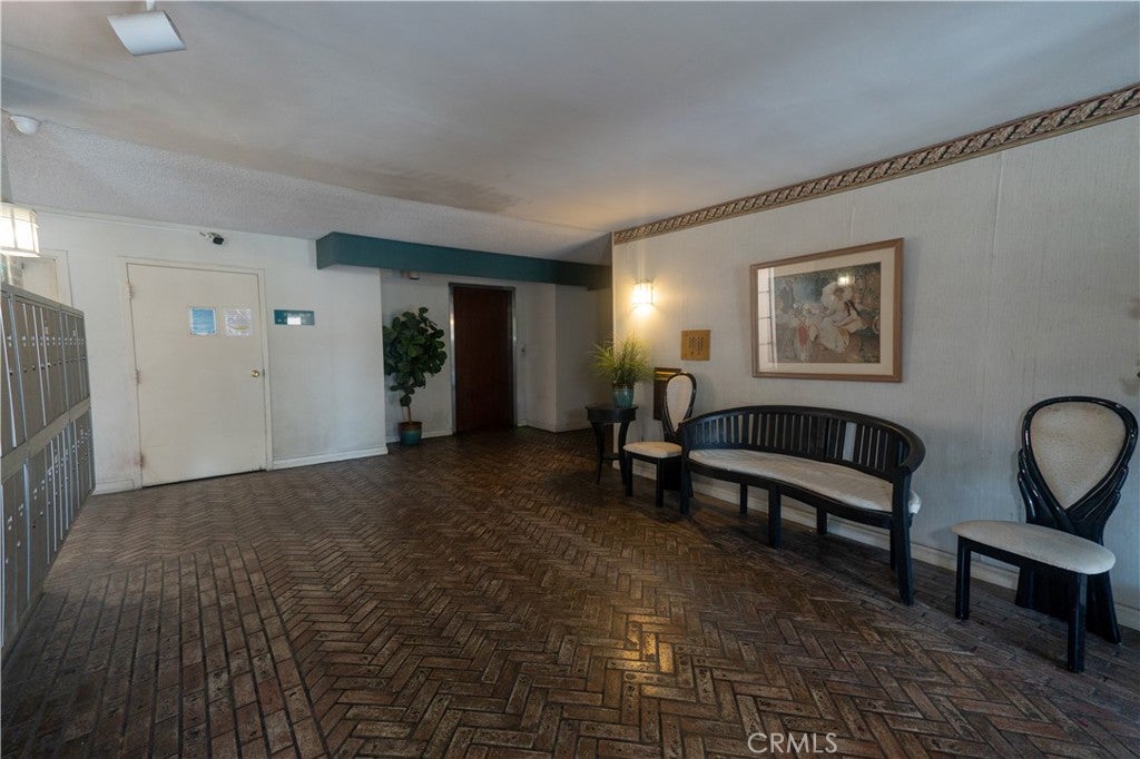 335 N Adams Street N 112