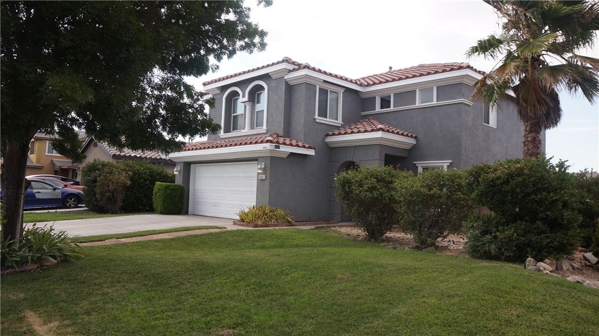 3051 Via De Flores