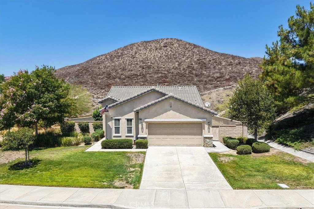 27946 panorama hills drive