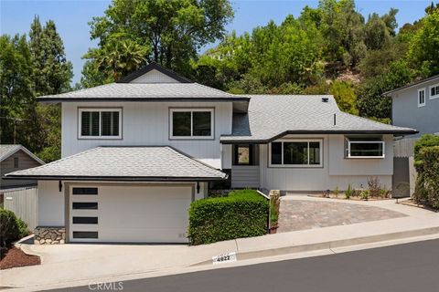 Photo of 4022 Marchena Drive, Los Angeles, CA 90065 (MLS # GD25119881) Photo of 4022 Marchena Drive, Los Angeles, CA 90065 (MLS # GD25119881)