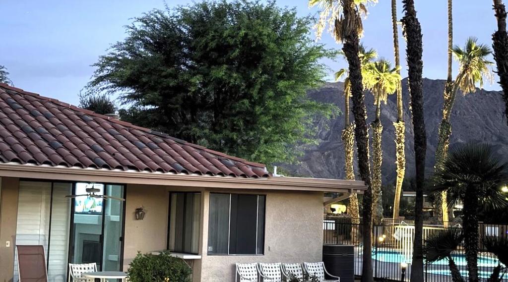 Sunrise C.C. - Residential Lease