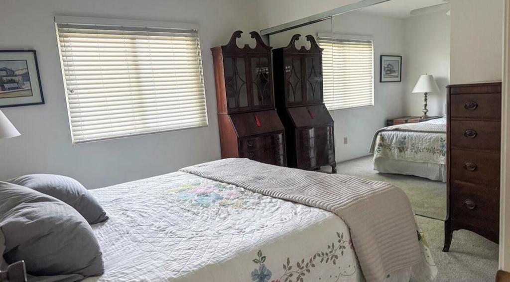 Sunrise C.C. - Residential Lease