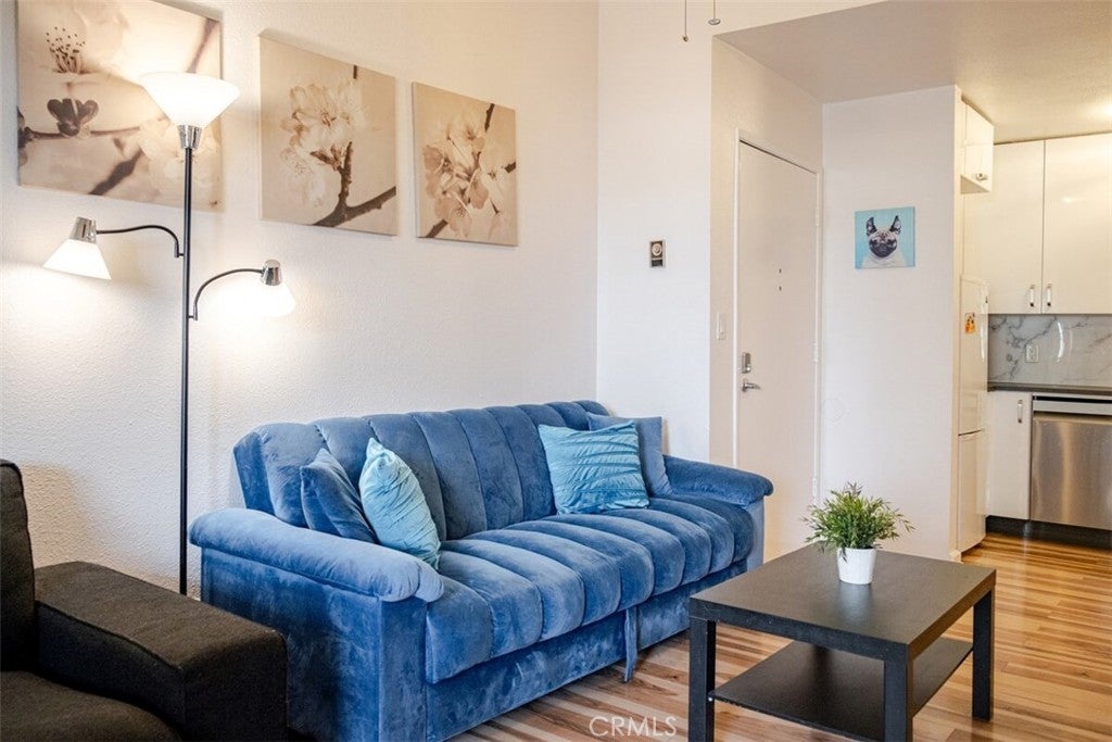 1621 Hotel Circle S E320