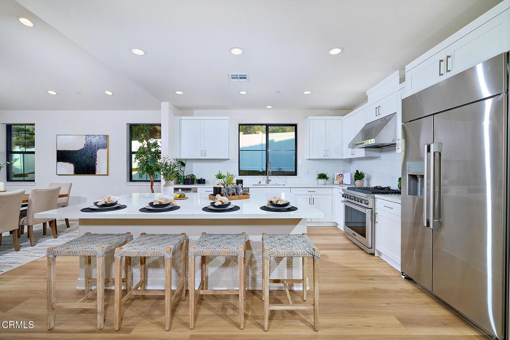 3245 Arrowhead Court