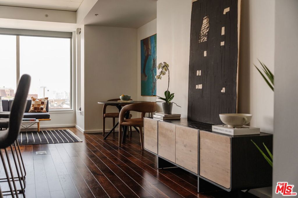 1155 S Grand Avenue 1103