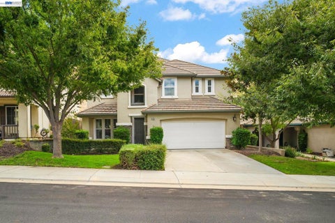 Photo of 9100 Golf Canyon Dr DR, Patterson, CA 95363 (MLS # 41147127)