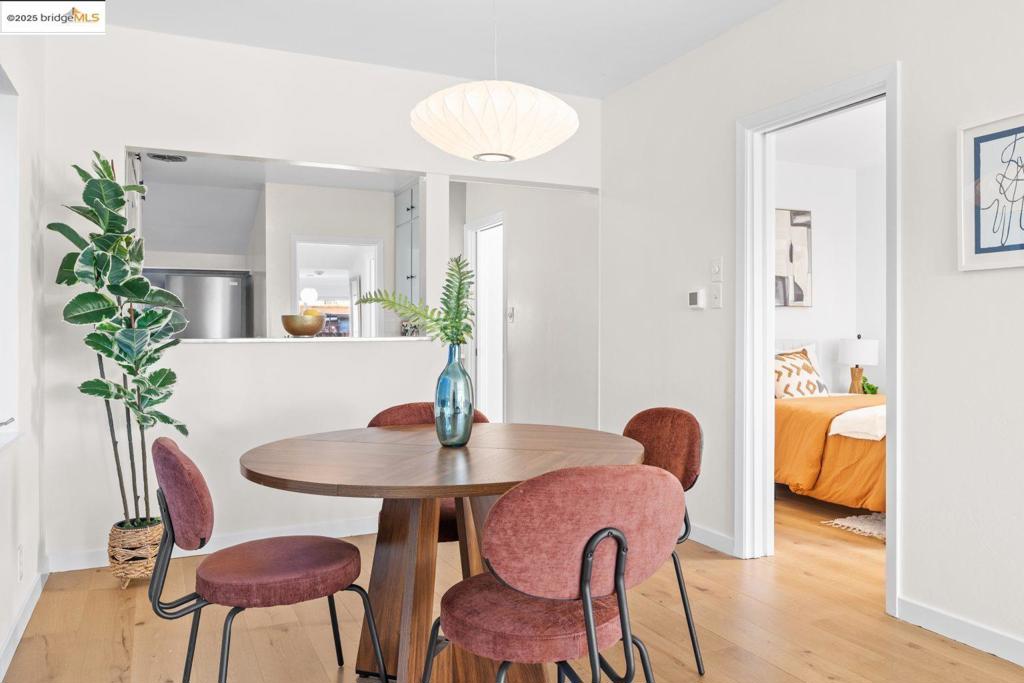 EAST END - Residential