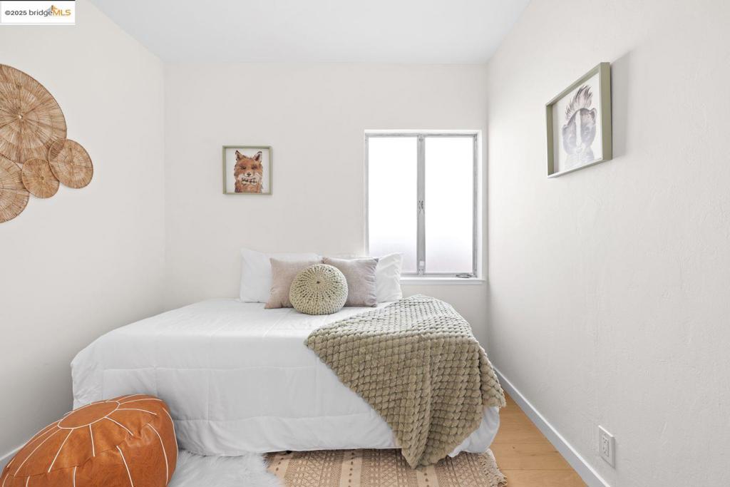 EAST END - Residential