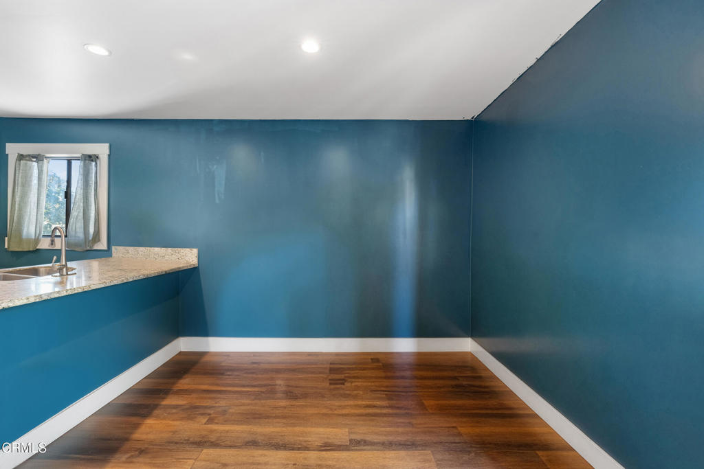 362 W Santa Barbara Street