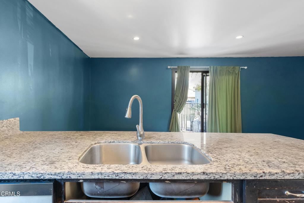 362 W Santa Barbara Street