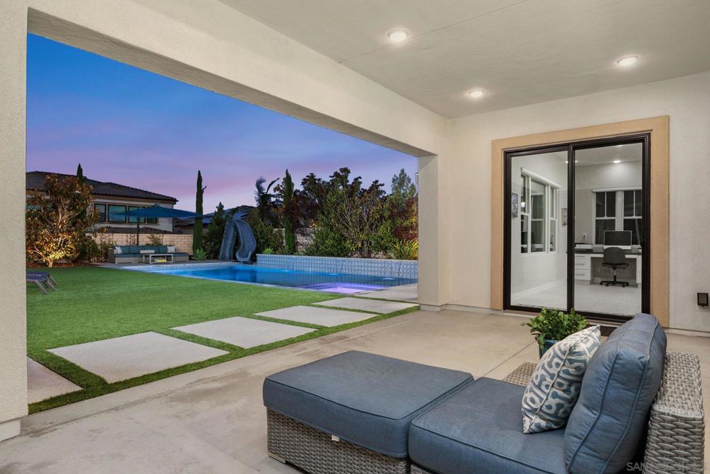 6190 Sagebrush Bend Way