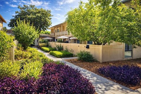 8060 Canby Avenue 2 Reseda CA 91335