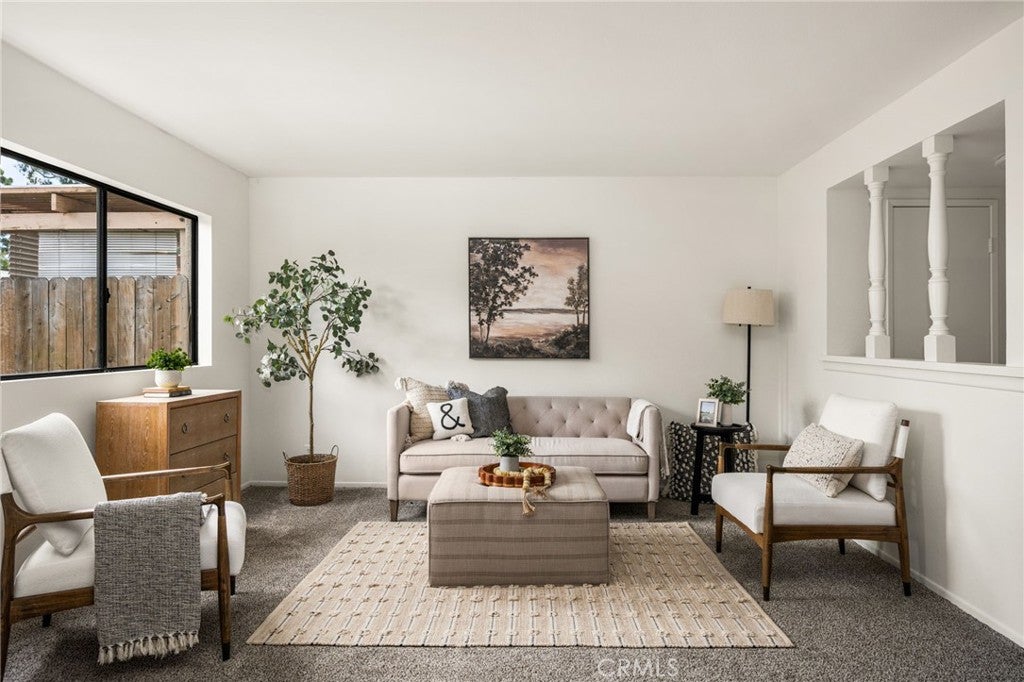Photo of 16402 S Casa Rey DR, Santa Ana, CA 92704 (MLS # PW26229427)