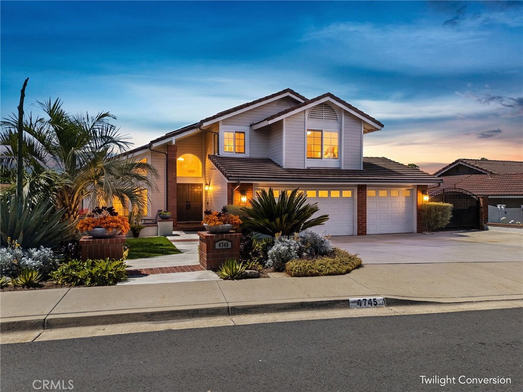 4745 Dorinda