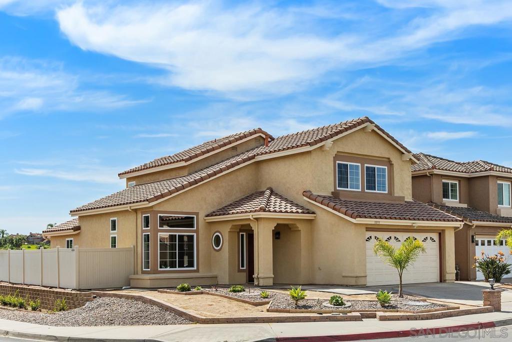 8893 ADOBE BLUFFS DR