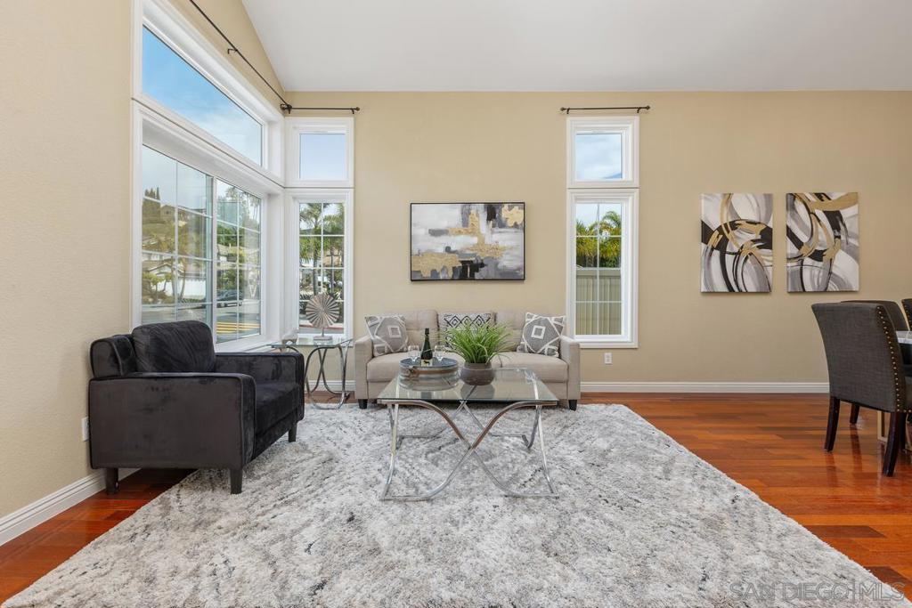 8893 ADOBE BLUFFS DR