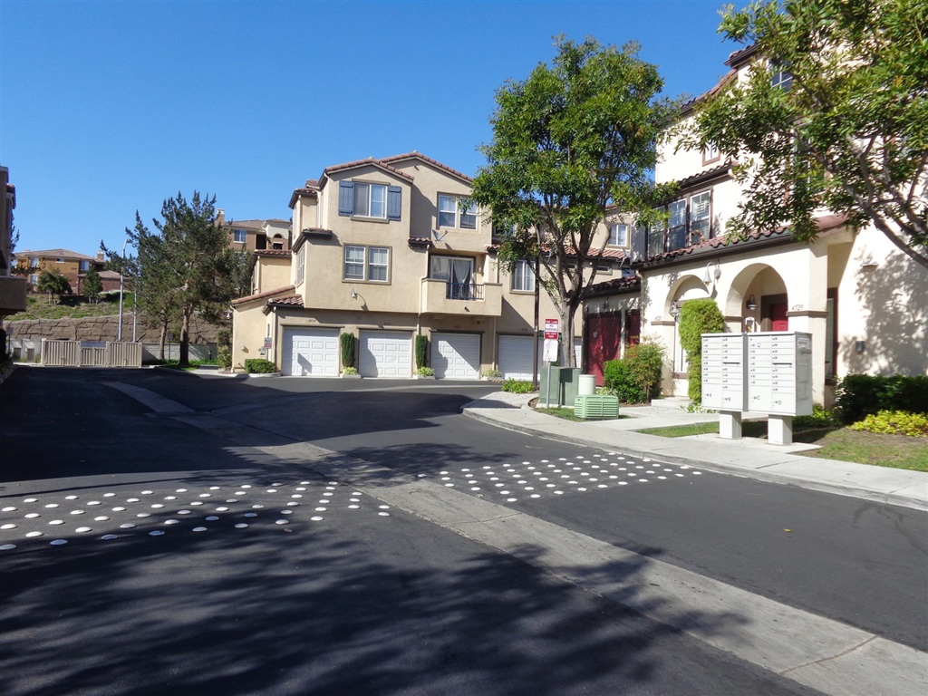 Perfect starter home for a young family. Ideal location walking distance to Walmart & Home Depot Center; easy access to I-805. This townhome boasts an open floorplan on the main living floor which includes a private balcony (this is an end unit) , 1 bedroom and 1 full bath and a large laundry room. Upstairs you'll find the master bedroom plus a smaller master. Hurry this is truly an opportunity. There's 2 garages both marked 4586 on the exterior (1 att, 1 det) Garage control (2)on wall of attached garage Neighborhoods: Aurora at Riviera del Sol Equipment: Dryer,Fire Sprinklers,Garage Door Opener, Washer Other Fees: 0 Sewer: Sewer Connected Topography: LL