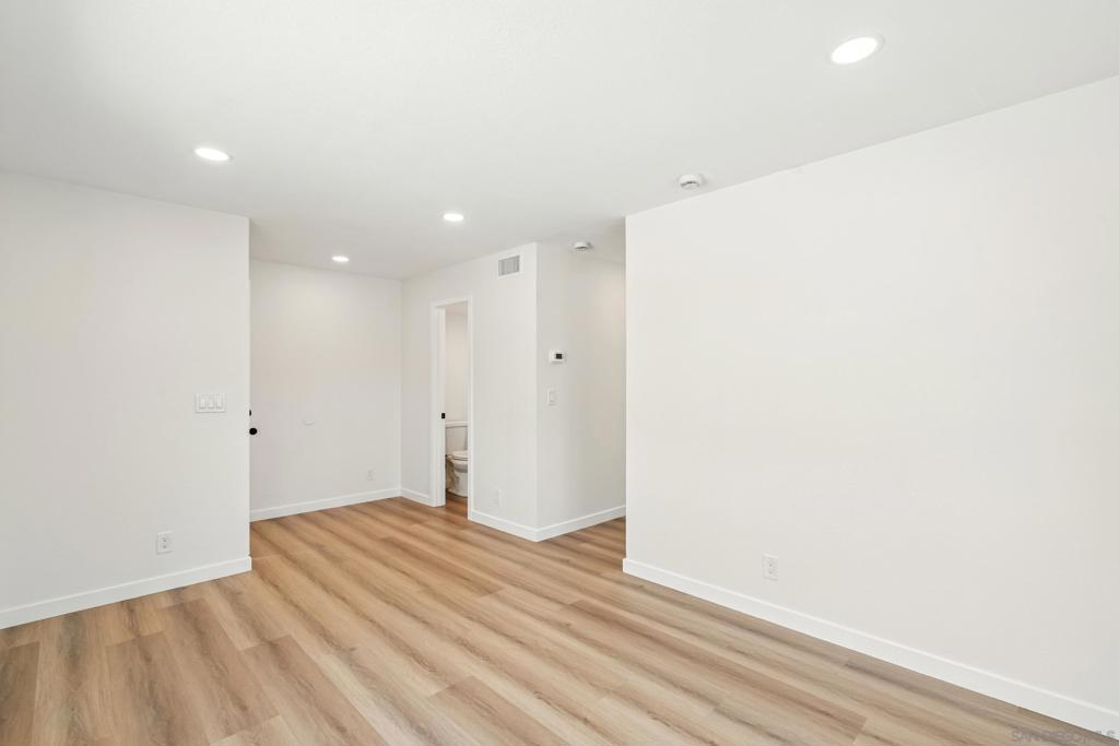 Linda Vista - Residential