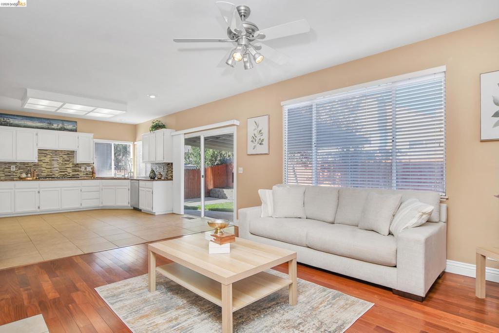 2454 San Simeon Ct