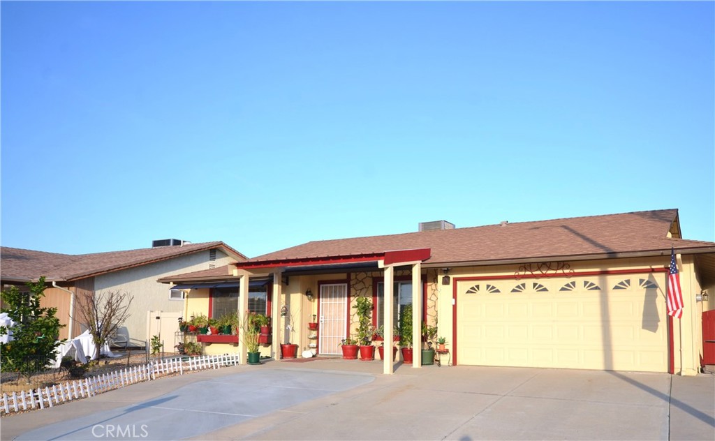 27958 Foxfire Street