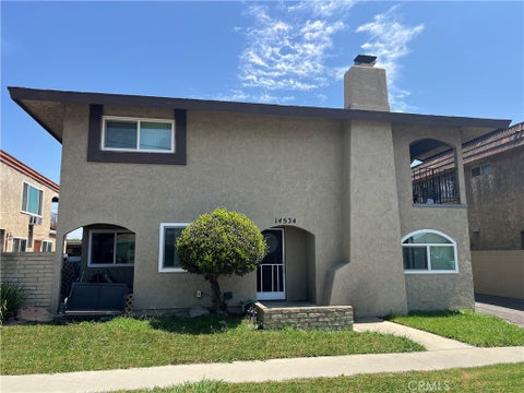Photo of 14534 Bellflower Blvd. BLVD, Bellflower, CA 90706 (MLS # PW26190870)