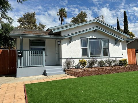 Photo of 8980 Balsa Street, Rancho Cucamonga, CA 91730 (MLS # CV25240793)