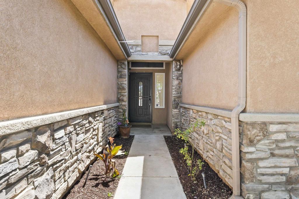 1255 Duckweed Trail