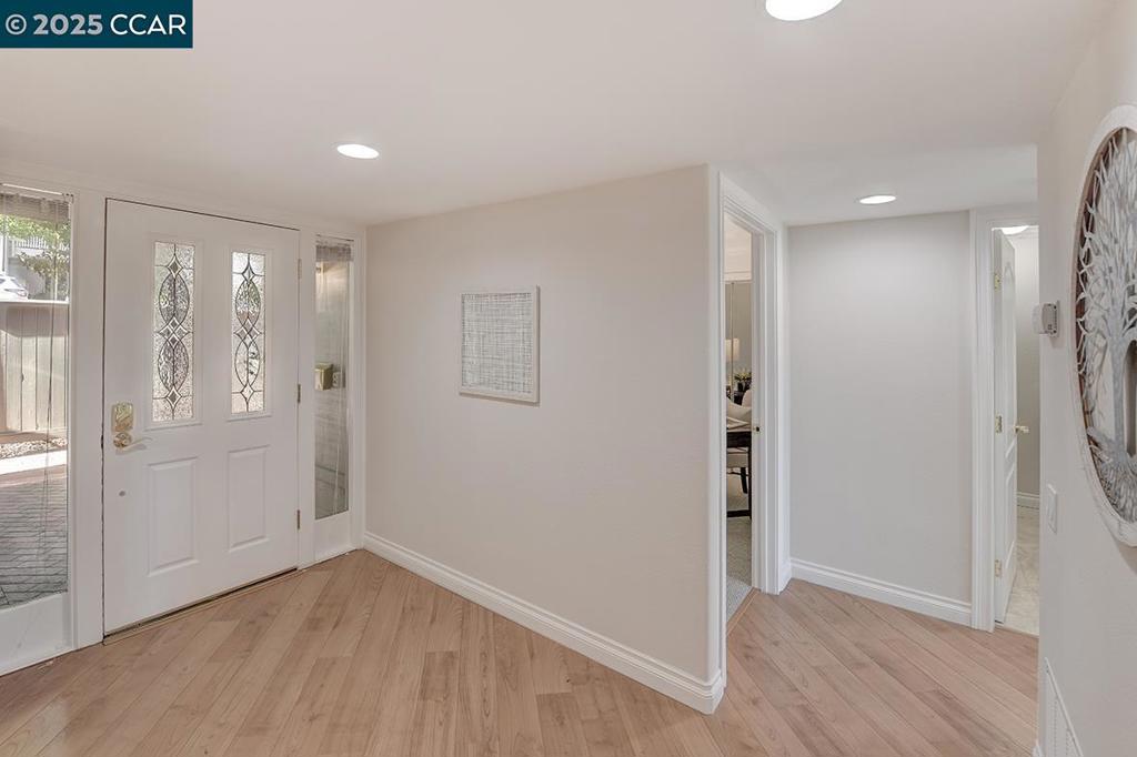 ROSSMOOR - Residential