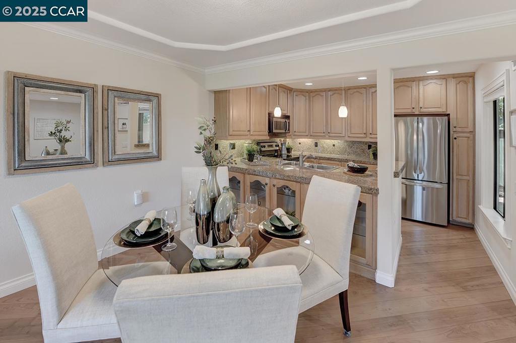 ROSSMOOR - Residential