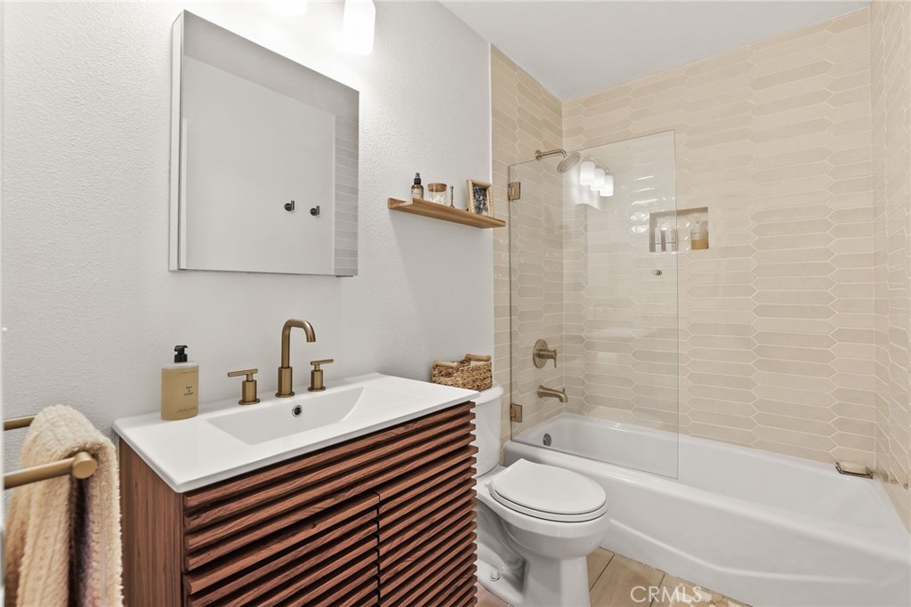 Bayview Court (BVCT) - Residential