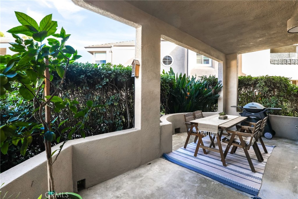 48 Baycrest Court 32