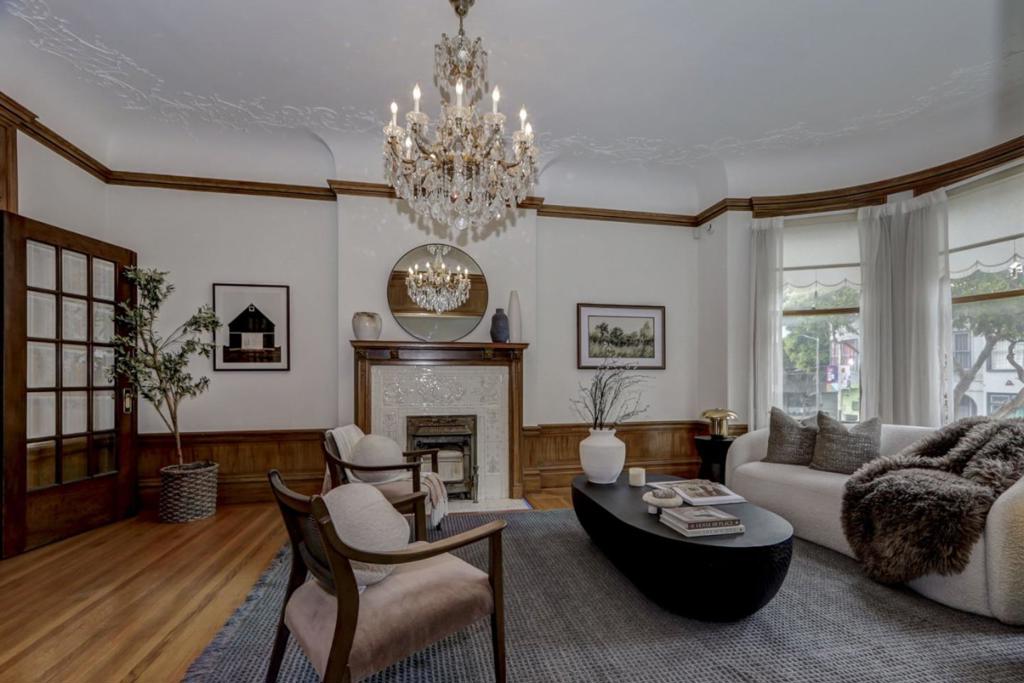 1918 Divisadero Street