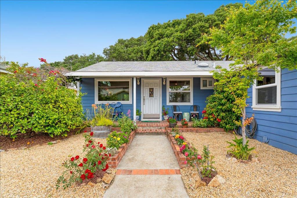 735 Eaton Street, Santa Cruz CA 95062