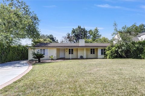 2976 Lombardy Road Pasadena CA 91107