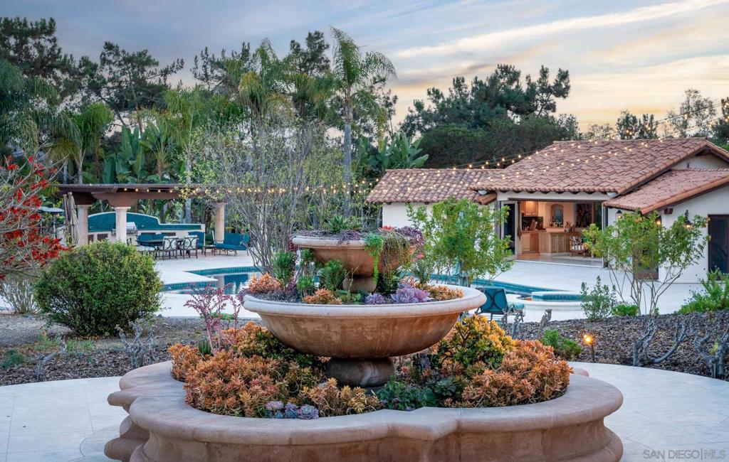Rancho Santa Fe - Residential
