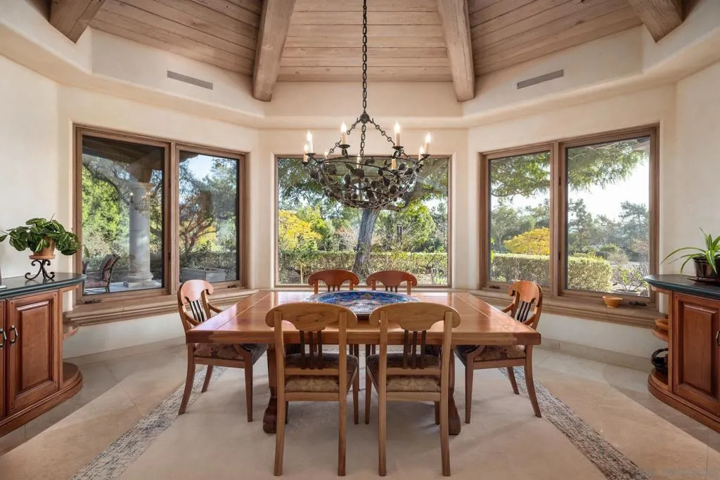 Rancho Santa Fe, California 92067, United States, 6 Bedrooms Bedrooms, ,9 BathroomsBathrooms,Residential,Active,11288