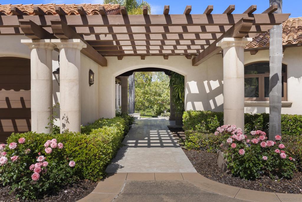 Rancho Santa Fe - Residential
