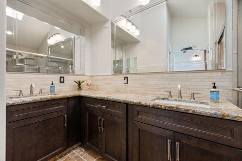 Tiny photo for 42694 E Veldt Street, Rancho Mirage, CA 92270 (MLS # 219152476DA)