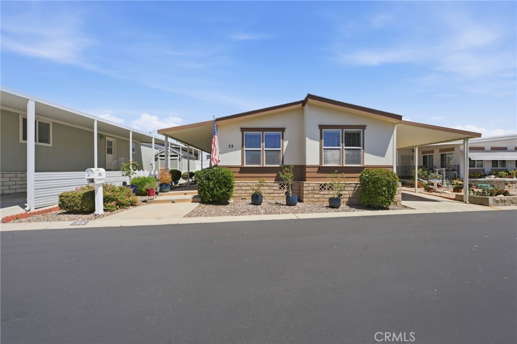 10320 Calimesa Boulevard 73