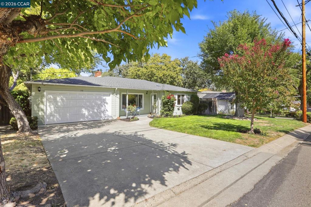 140 Lucinda Ln
