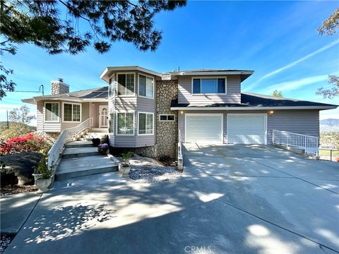 27990 Vista Del Valle Hemet CA 92544