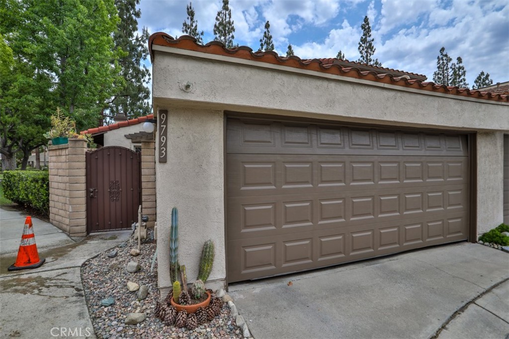 9793 Louise Way