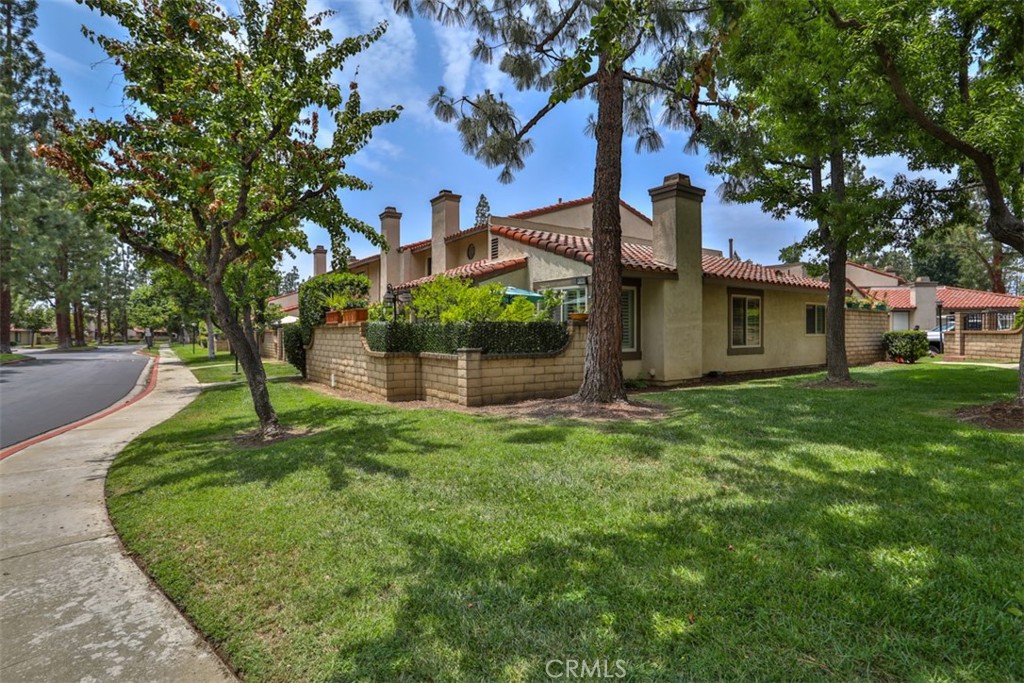 9793 Louise Way